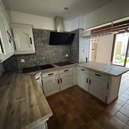 Holiday home Demeure Ambroise - Proche Puy Du Fo