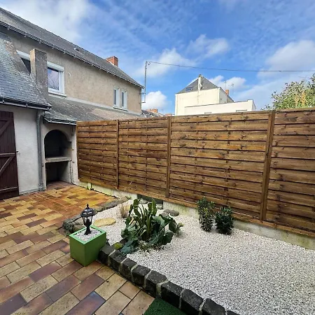 Holiday home Demeure Ambroise - Proche Puy Du Fo