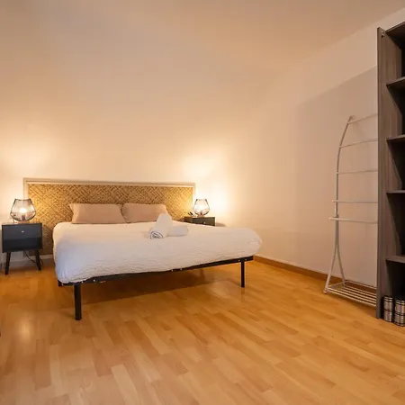Paradis - Grande Demeure Familiale Proche Puy-du-foυ Ferienhaus *