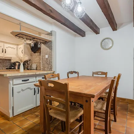 Paradis - Grande Demeure Familiale Proche Puy-du-foυ Ferienhaus *